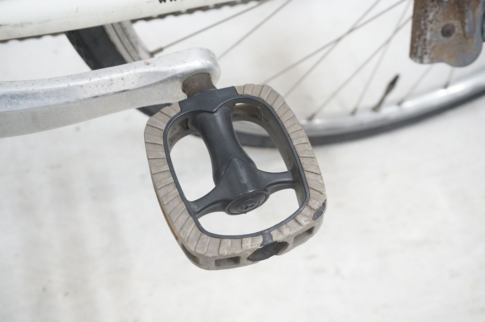 クロスバイク バイチャリ福岡店