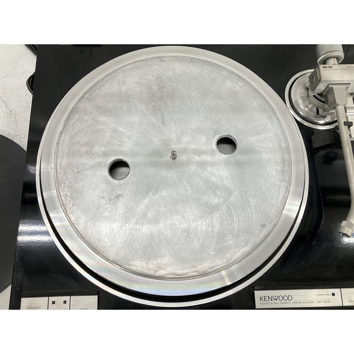 レコードプレイヤー