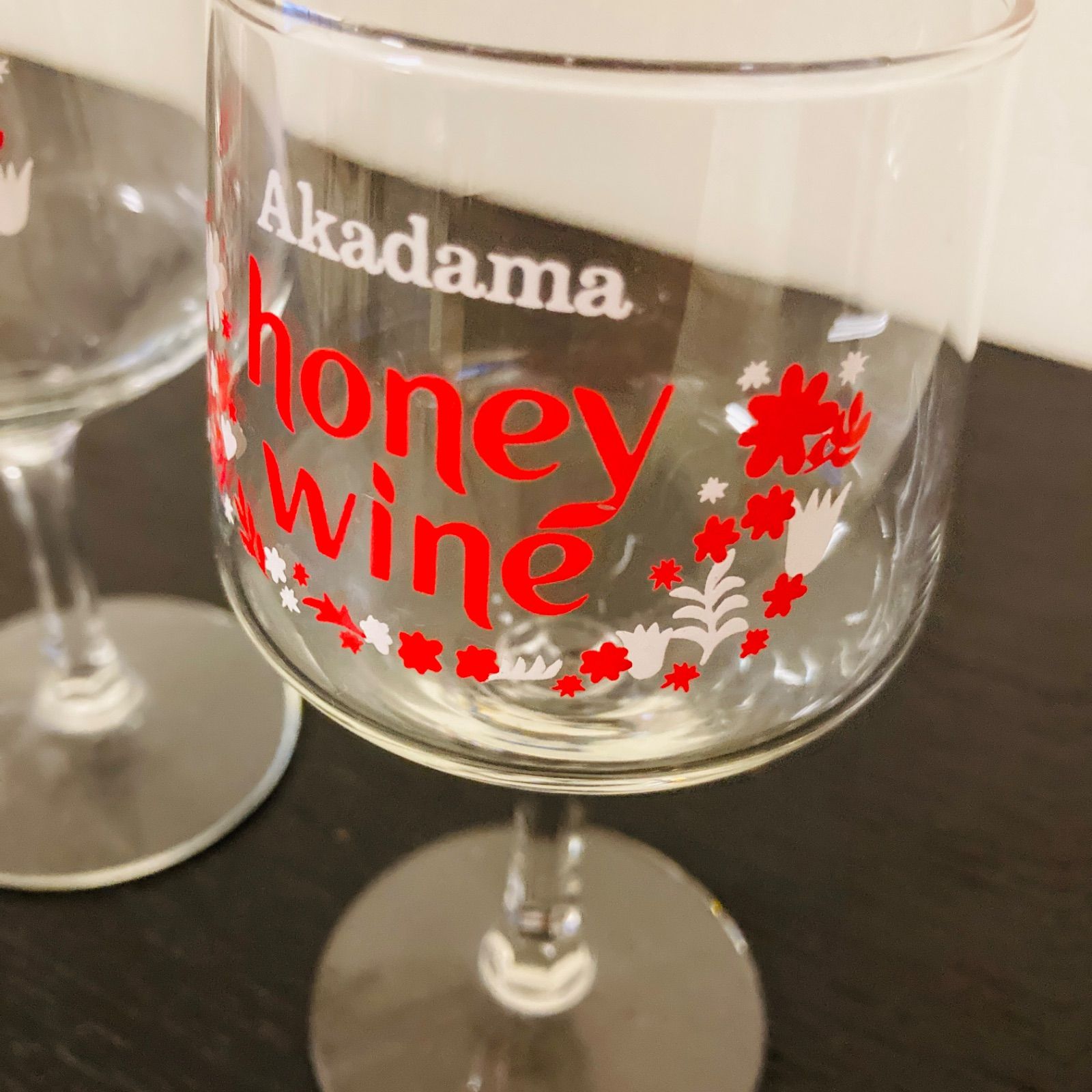 昭和レトロ 赤玉ハニーワインのグラス 3コセット ノベルティ - メルカリ