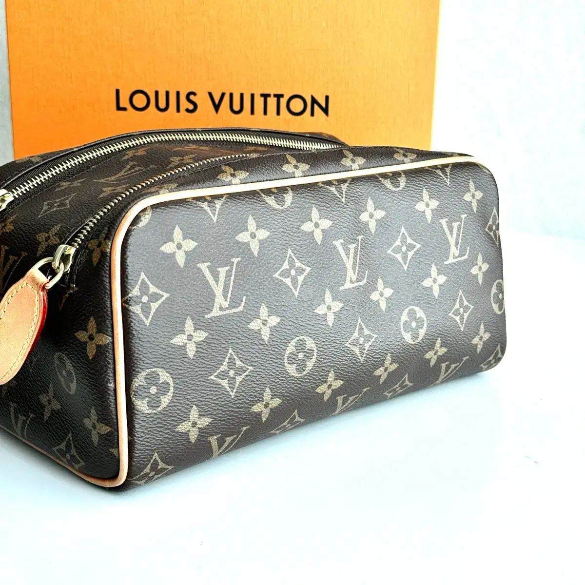 Vuitton ルイヴィトン