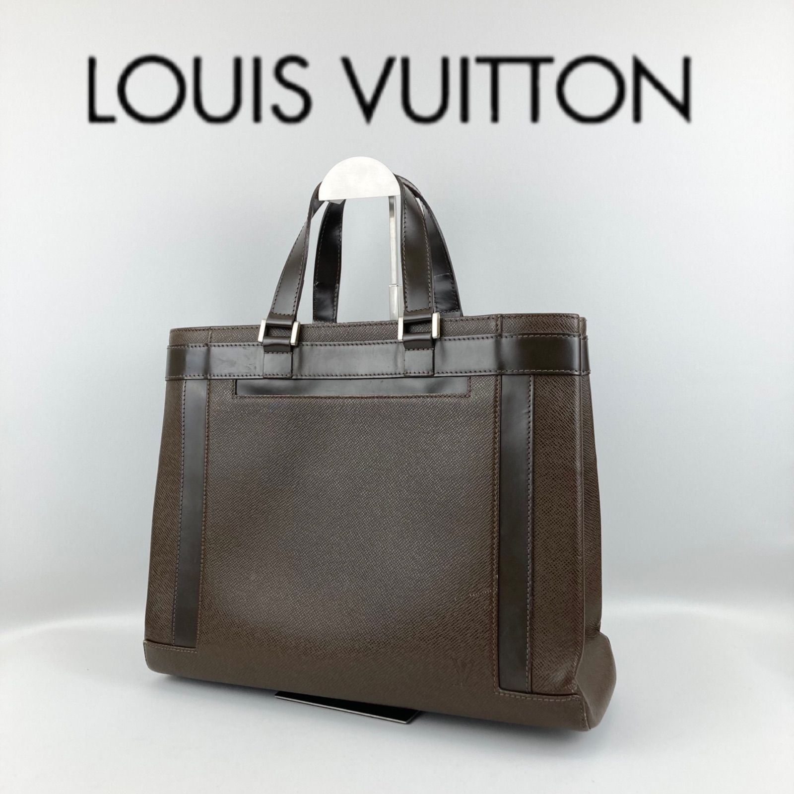 LOUIS VUITTON ルイヴィトン M31028 カスベック PM タイガ