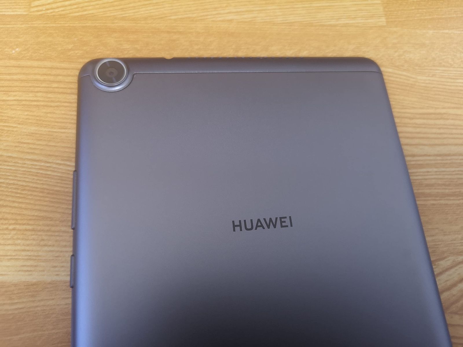 ほぼ新品 HUAWEI MediaPad M5 lite 10 64GBモデル