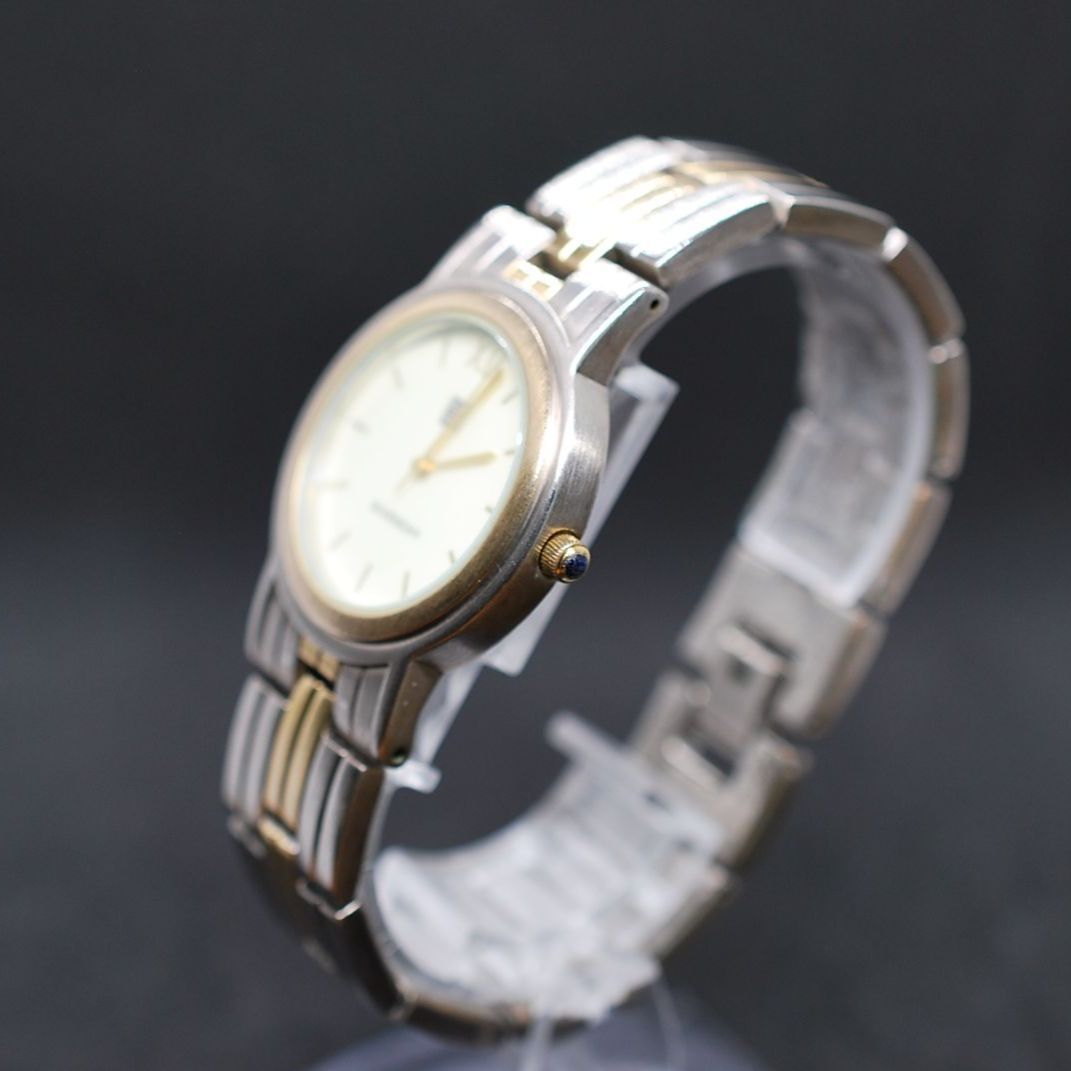 GIVENCHY ジバンシー ラウンド レディース 腕時計 クォーツ ゴールド 230 【稼働】Vintage Givenchy Gold ジバンシー ラウンド