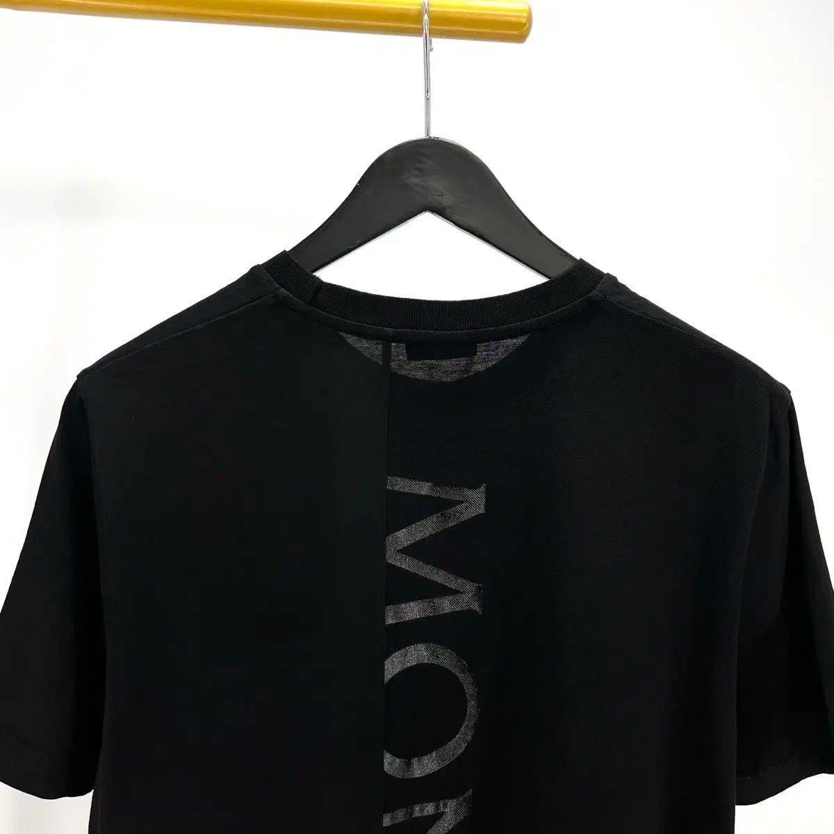 L サイズ MONCLER(モンクレール) ブラックワッペン 半袖 Tシャツ 黒 