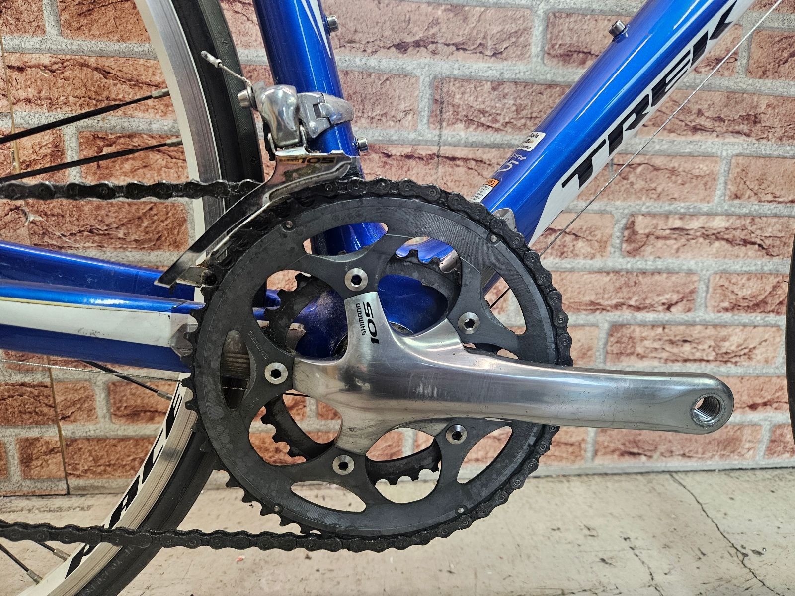 105×ULTEGRA トレック