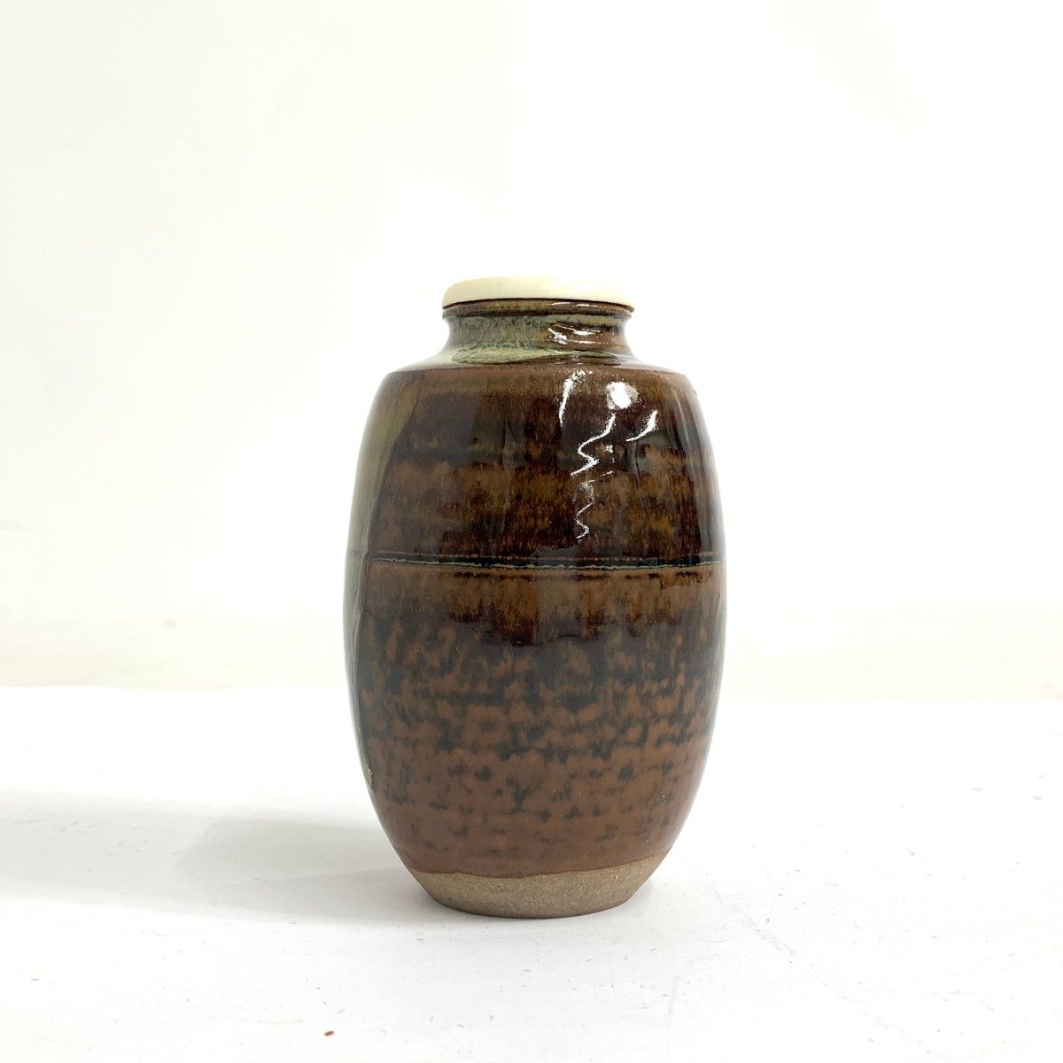 【茶道具】高取焼肩衝茶入 喜恵造 仕服付 茶入176 茶道具】高取焼肩衝茶入 喜恵造 仕服付 茶入176 （高取焼 肩衝