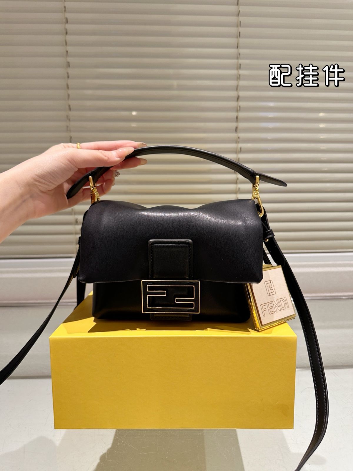 【関税＆送料込み】Fendi Nvo-Baguette Bag Fendi's 25th Anniversary Baguette Bags Are Available To Shop