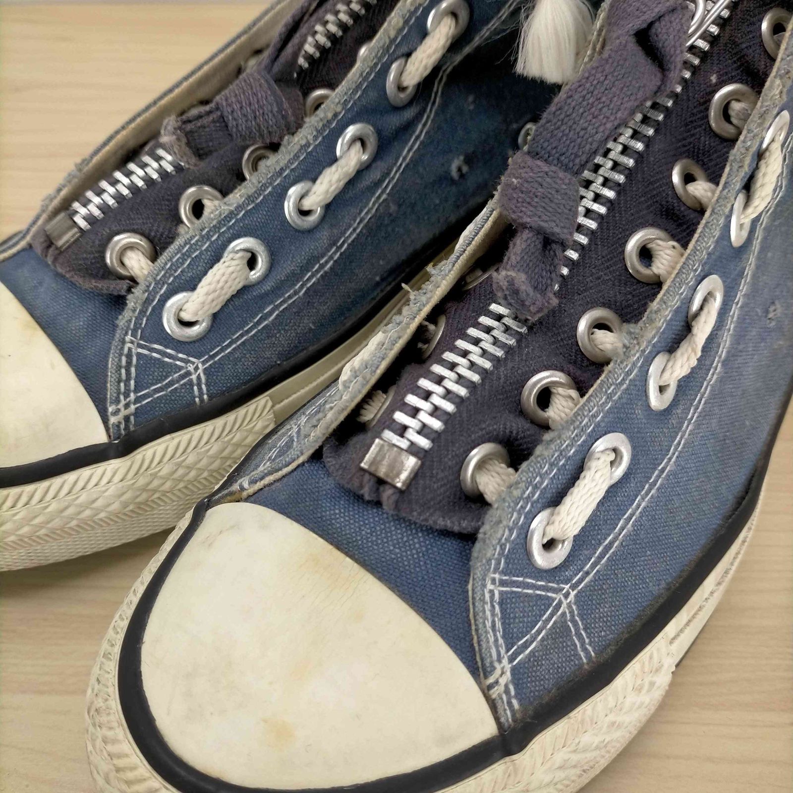 アンダーカバー UNDERCOVER スタッズジップアップハイカットスニーカー