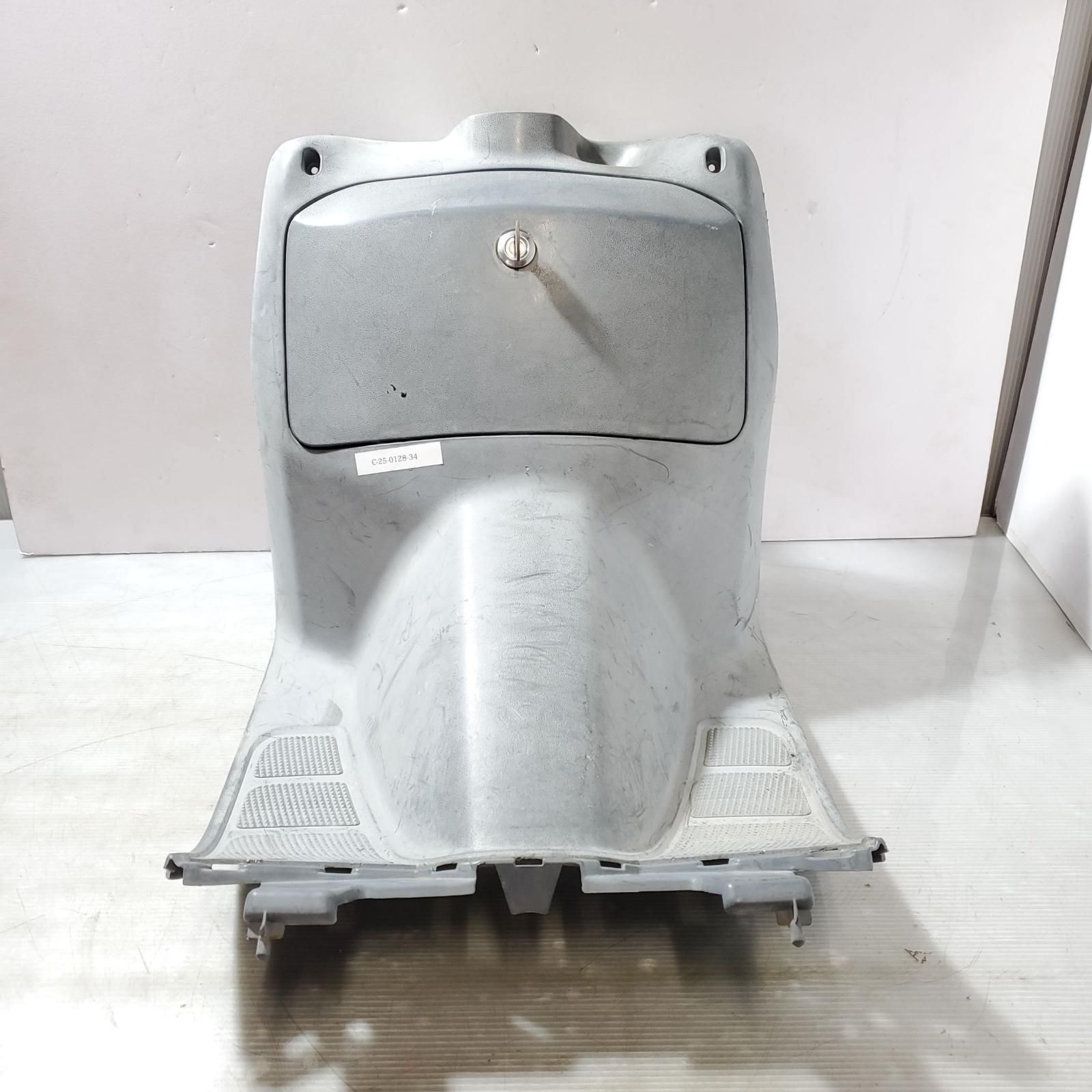 HONDA タクト50 AF30/AF31 フロントインナーカバー　Tact AF30/31 ホンダ