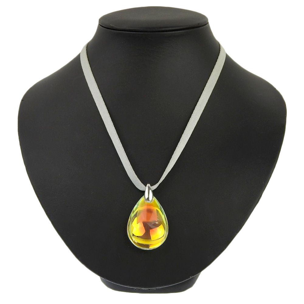 バカラネックレスプシデリックラージイリゼ