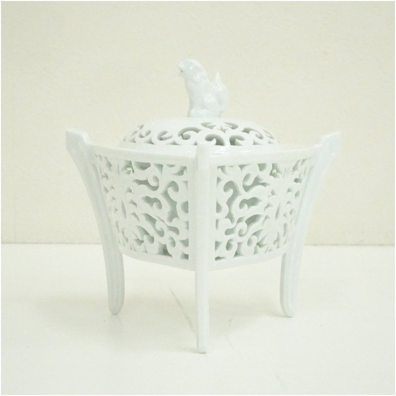 有田焼　杉原一壺　白磁　唐草透かし　耳付　香炉 有田焼 杉原一壺 白磁 唐草透かし 耳付 香炉