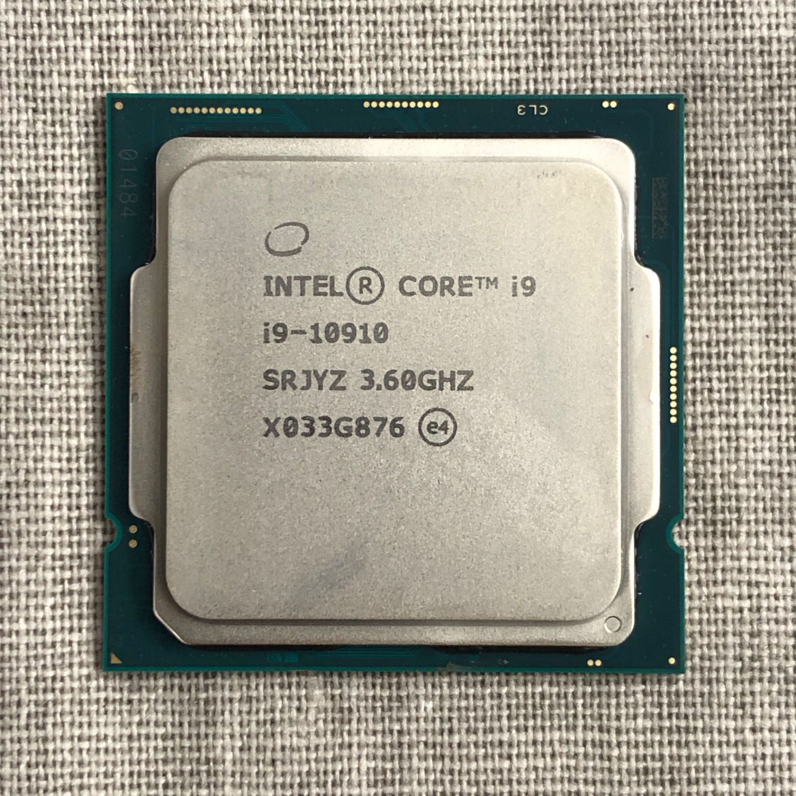 本物正規S-SPEC品 Intel i7-8700K SR3QR 3.70GHz LGA1151 完全動作確認済 各種ベンチ完走 定格使用 : Intel Core i7-8700K 桌上型處理器6 核心高達4.7GHz Turbo