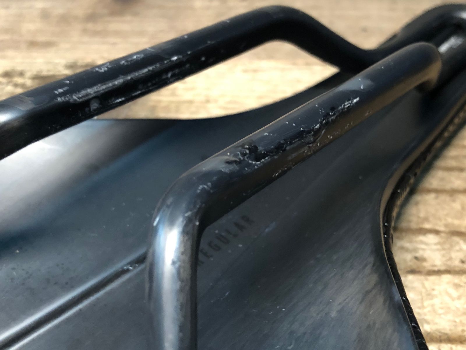 JN709 フィジーク fizik VERSUS EVO ANTARES 00 ADAPTIVE サドル REGULAR 139mm カーボンレール BRIGHTFACE_UK