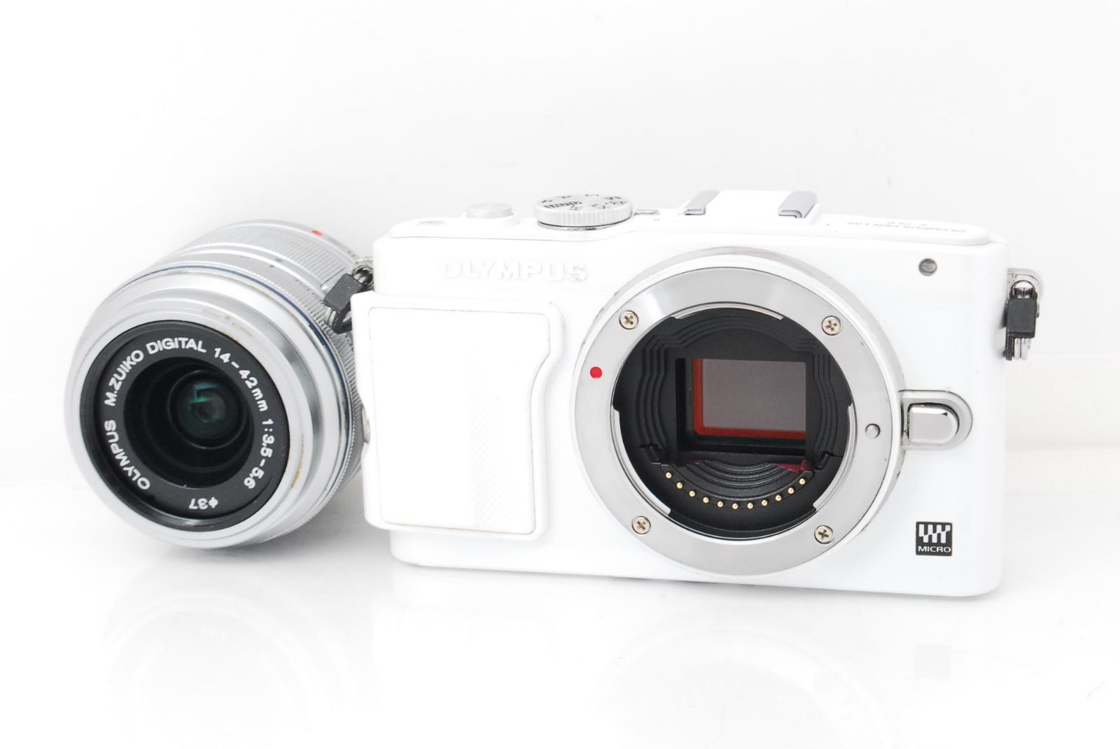 ☆ かわいいホワイト♪ iPhoneに転送OK！ OLYMPUS E-PL1 ☆ 【公式通販】