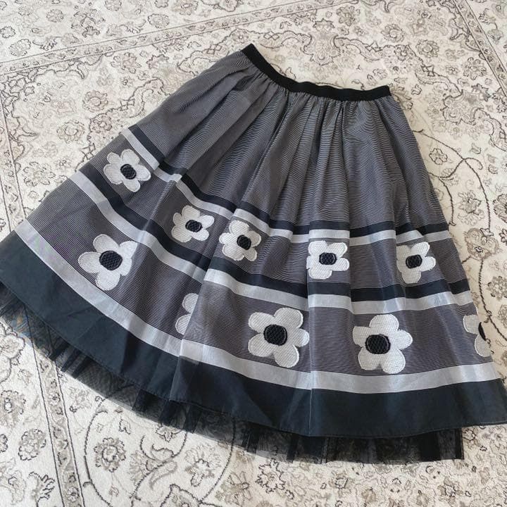 M S GRACY カタログ掲載 デイジーモチーフ チュール スカート