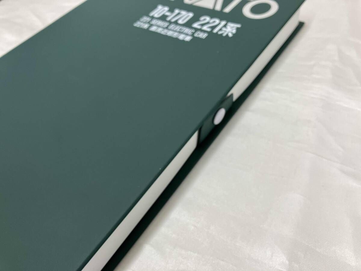 10-170 KATO 221系 Nゲージ 6両基本セット『外箱無しです。』 10-170 KATO 221系 Nゲージ 6両基本セット『外箱無しです