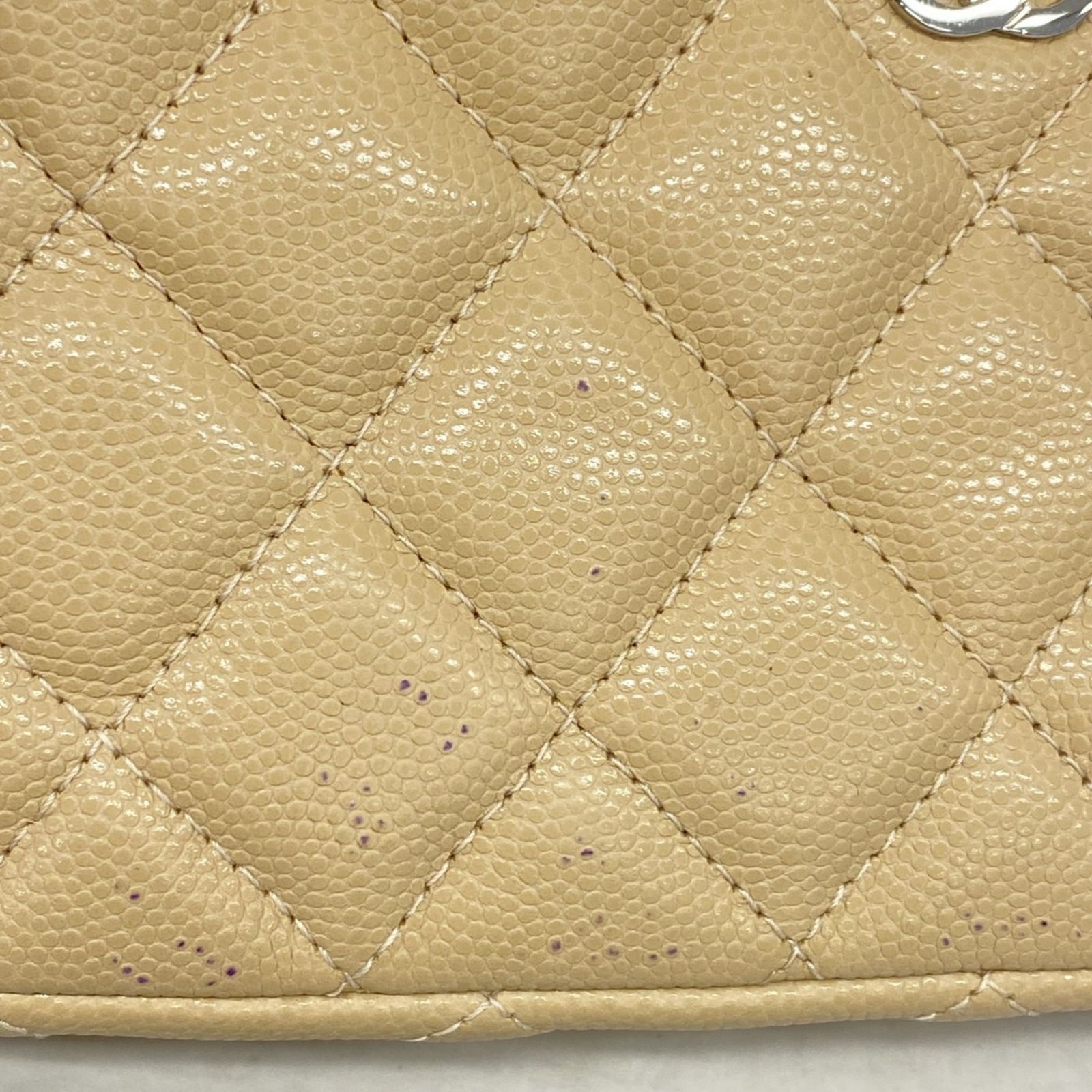 Chanel シャネル