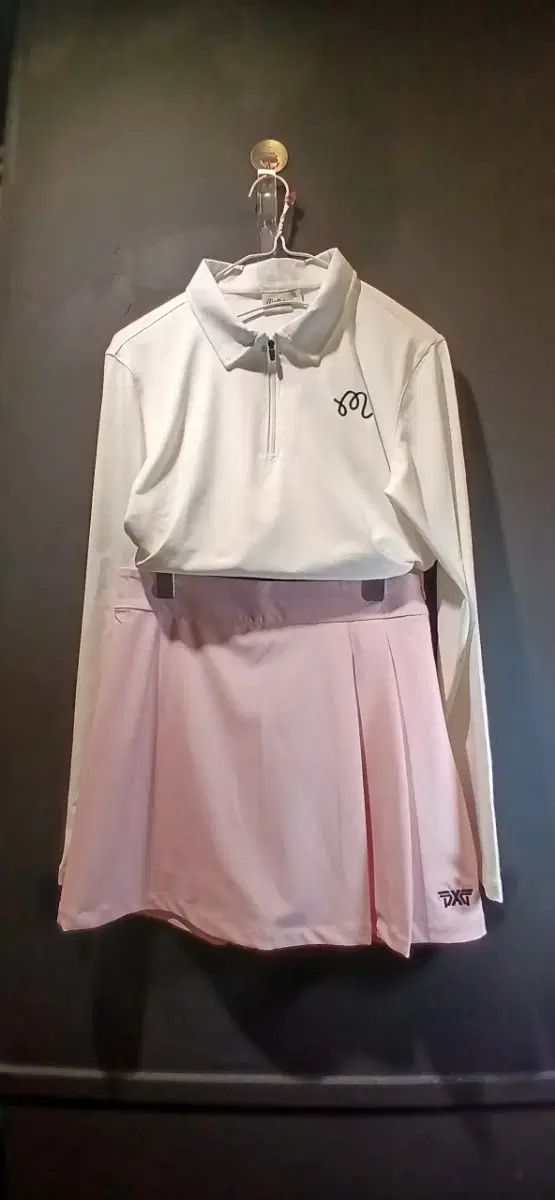 ゴルフウェアロングスリーブスーツ