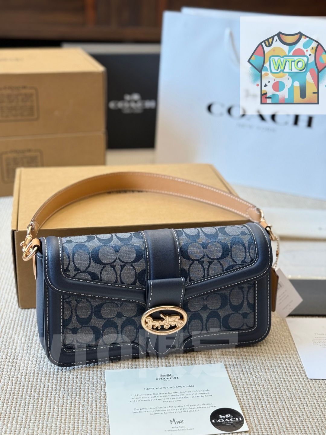 今日WTO】Coach Georgie Colorblock Rivet Messenger Bag