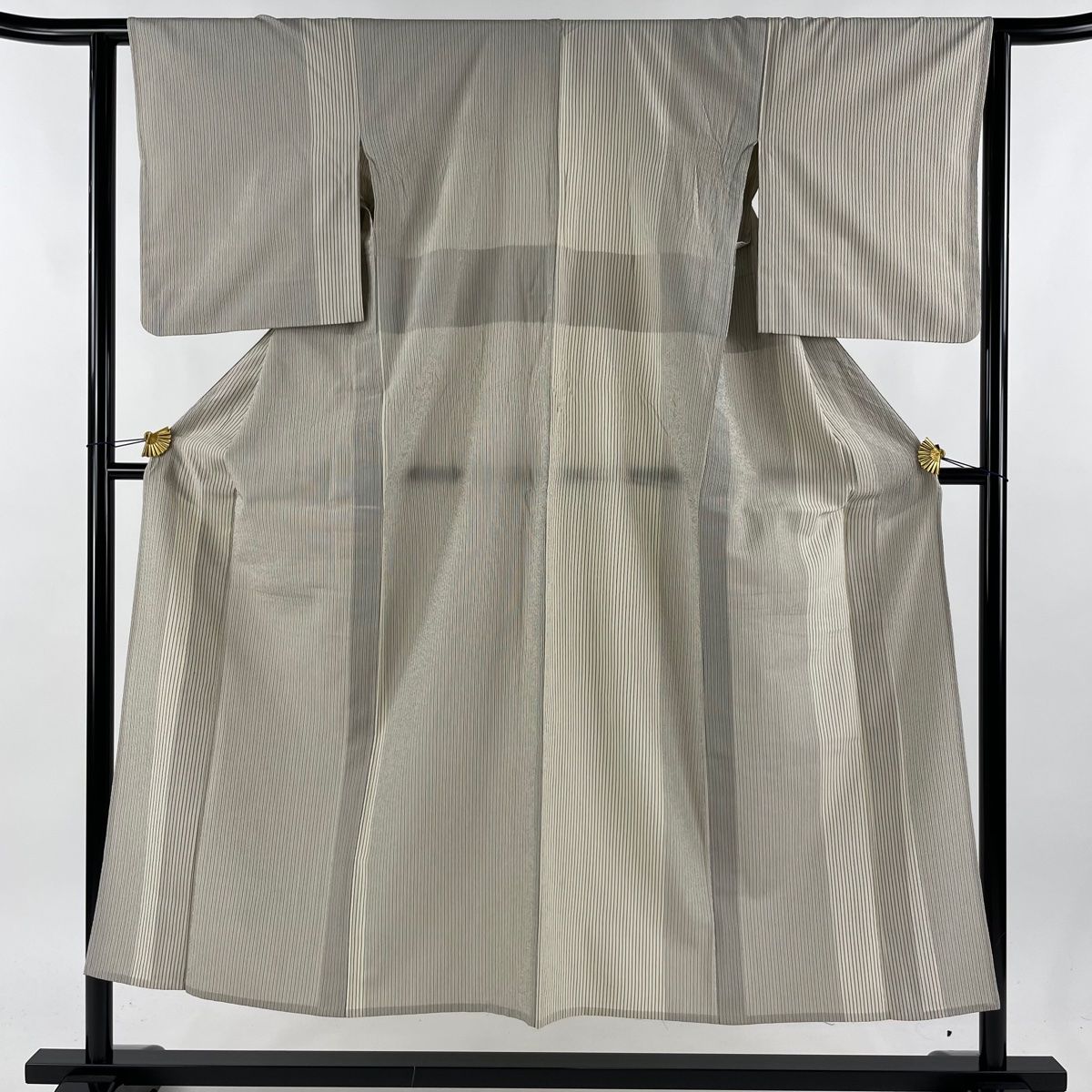 お召 身丈150cm 裄丈63cm S 単衣 縦縞 ベージュ 正絹 秀品