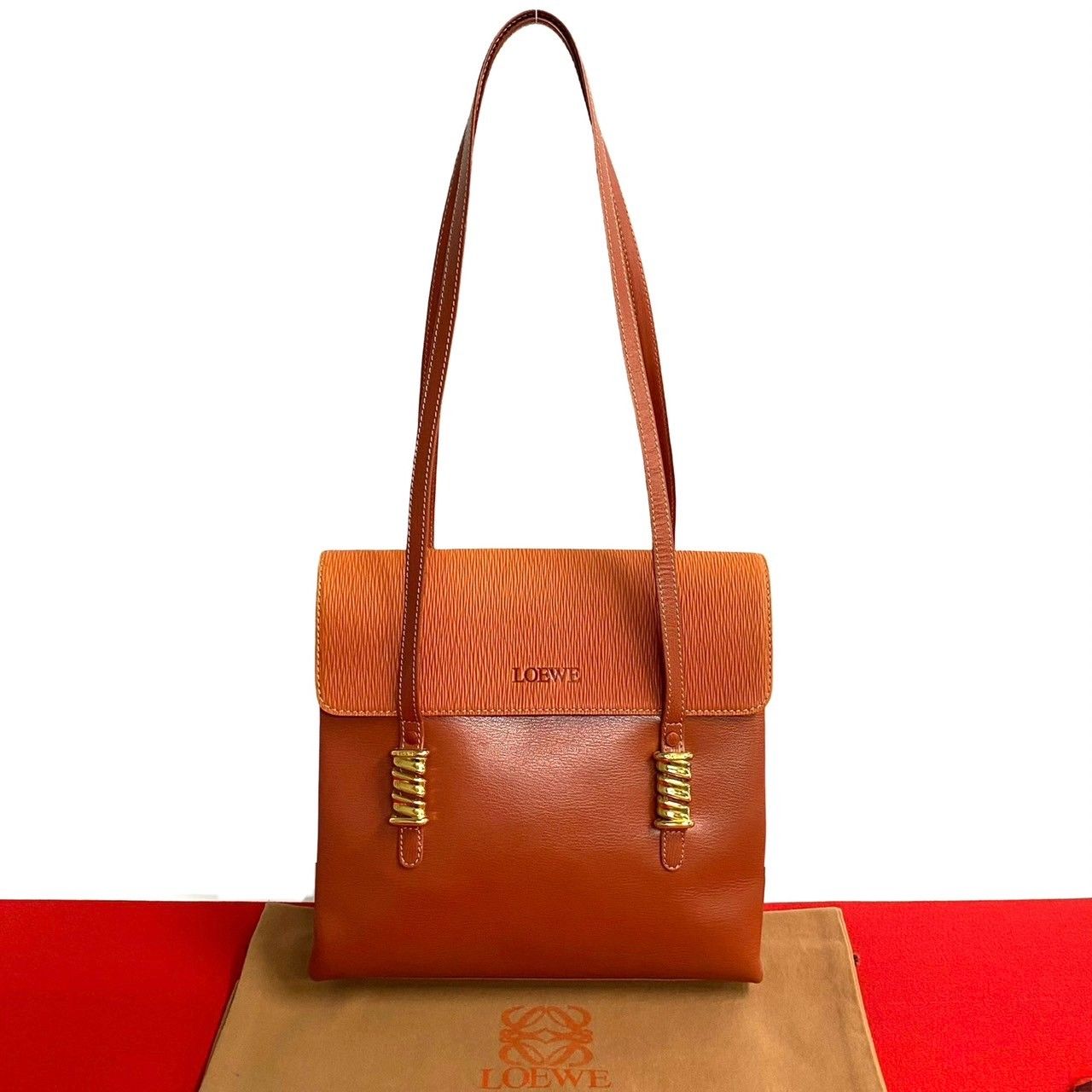 LOEWE ロエベ ベラスケス ツイスト ハンドバッグ ゴールド金具 LOEWE ロエベ ベラスケス ハンドバッグ 買取 | 靴・バッグ(鞄)の