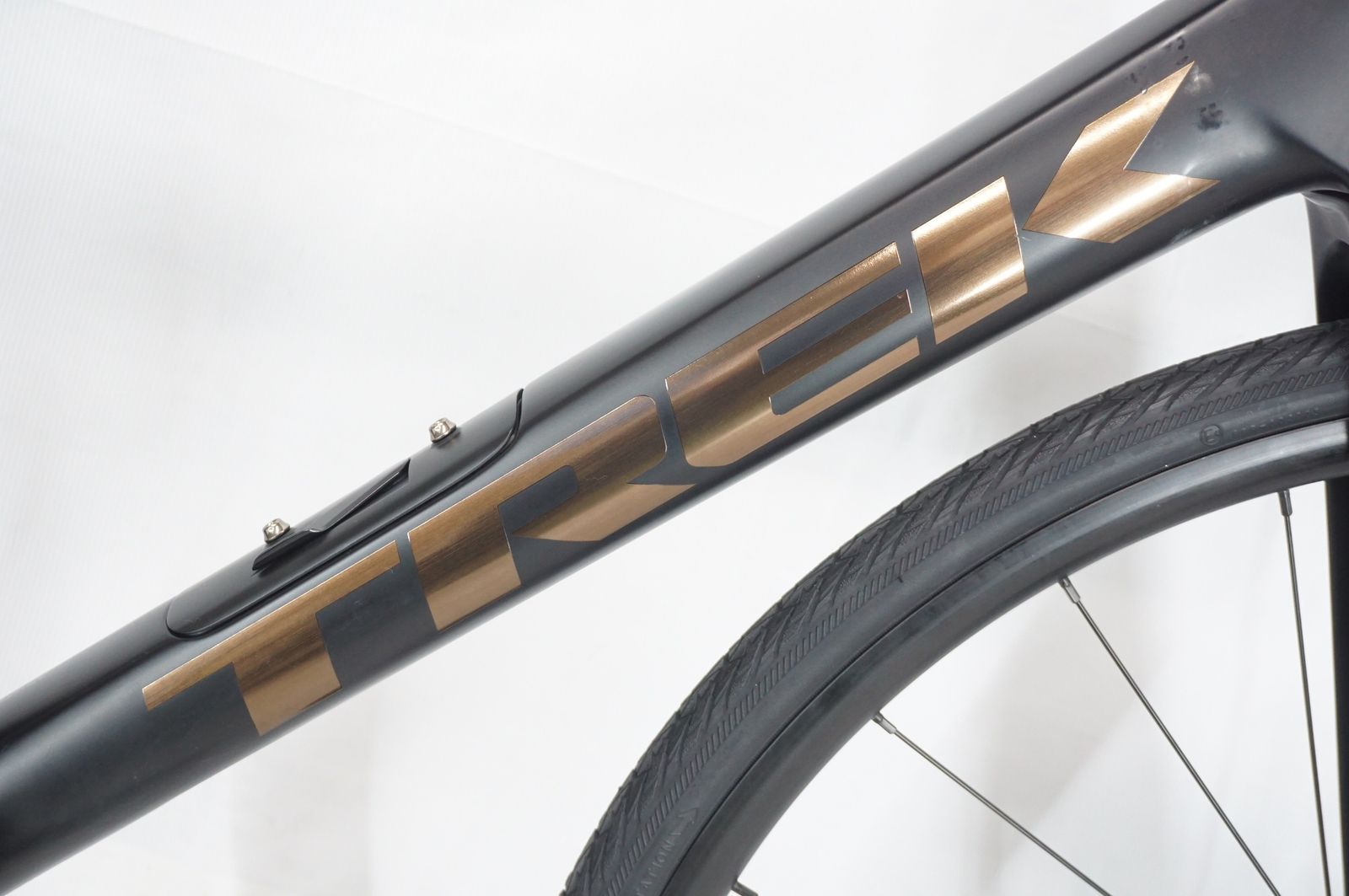 トレック DOMANE