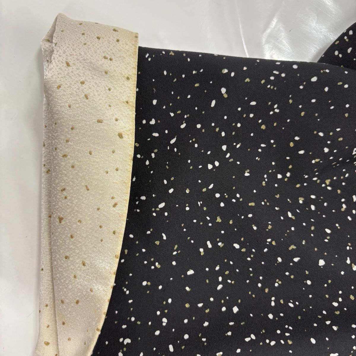 ⭐️期間限定 特別お値下げ中【新品】道中着 単衣 シースルー 正絹 黒 細かい縦縞 2022新作 レディース 水着 ワンピース 透け感 体型カバー 谷間