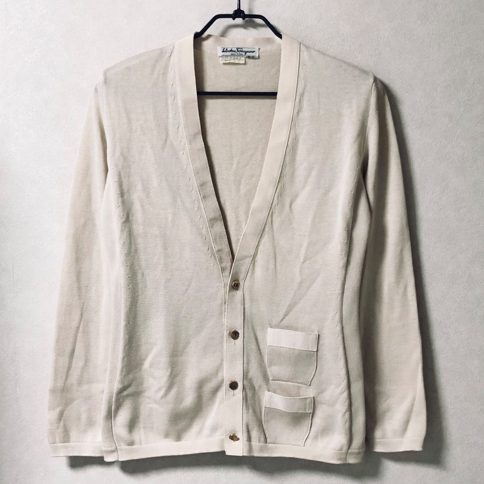 「美品」未使用サルヴァトーレフェラガモニットカーディガン Vネック M グレー □美品□Salvatore Ferragamo サルヴァトーレフェラガモ Vネック