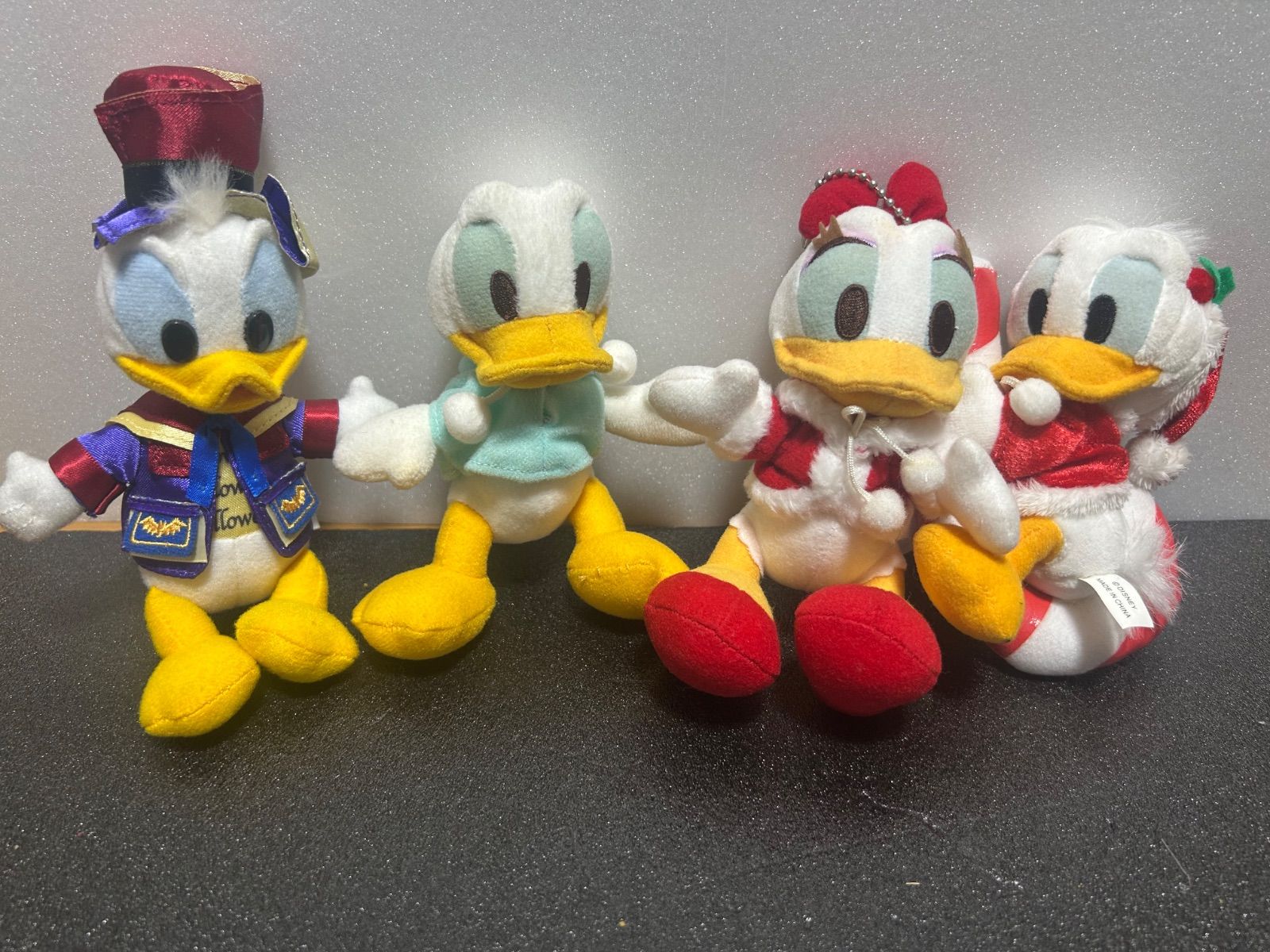 ディズニー　ドナルド　デイジー　ぬいぐるみ　グッズ　まとめ売り ディズニードナルドデイジーまとめ売り - メルカリ