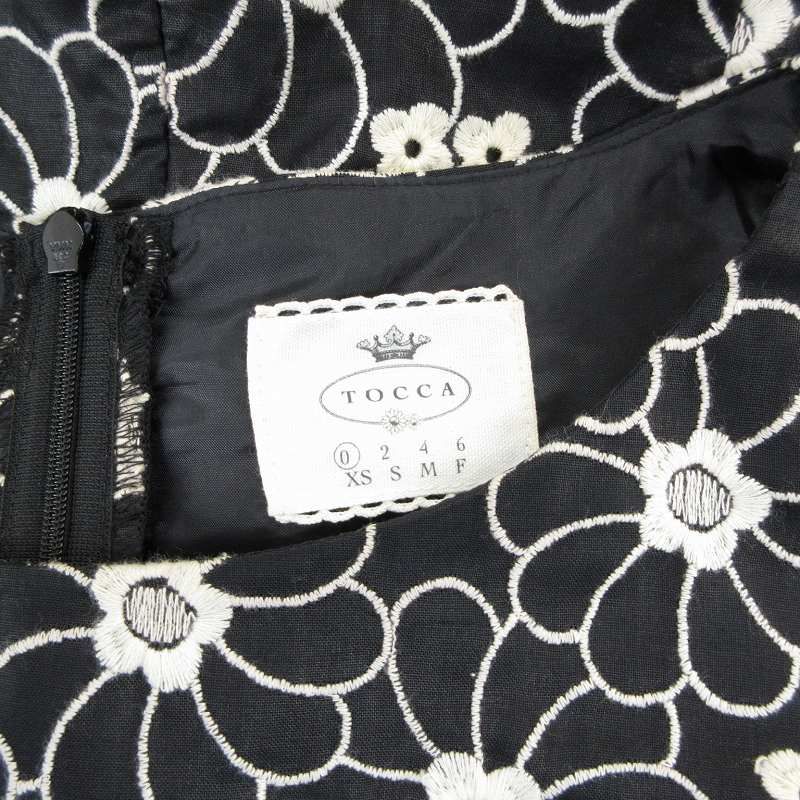 TOCCA リボン柄 半袖ひざ丈ワンピース 00 TOCCA リボン柄 半袖ひざ丈ワンピース 00