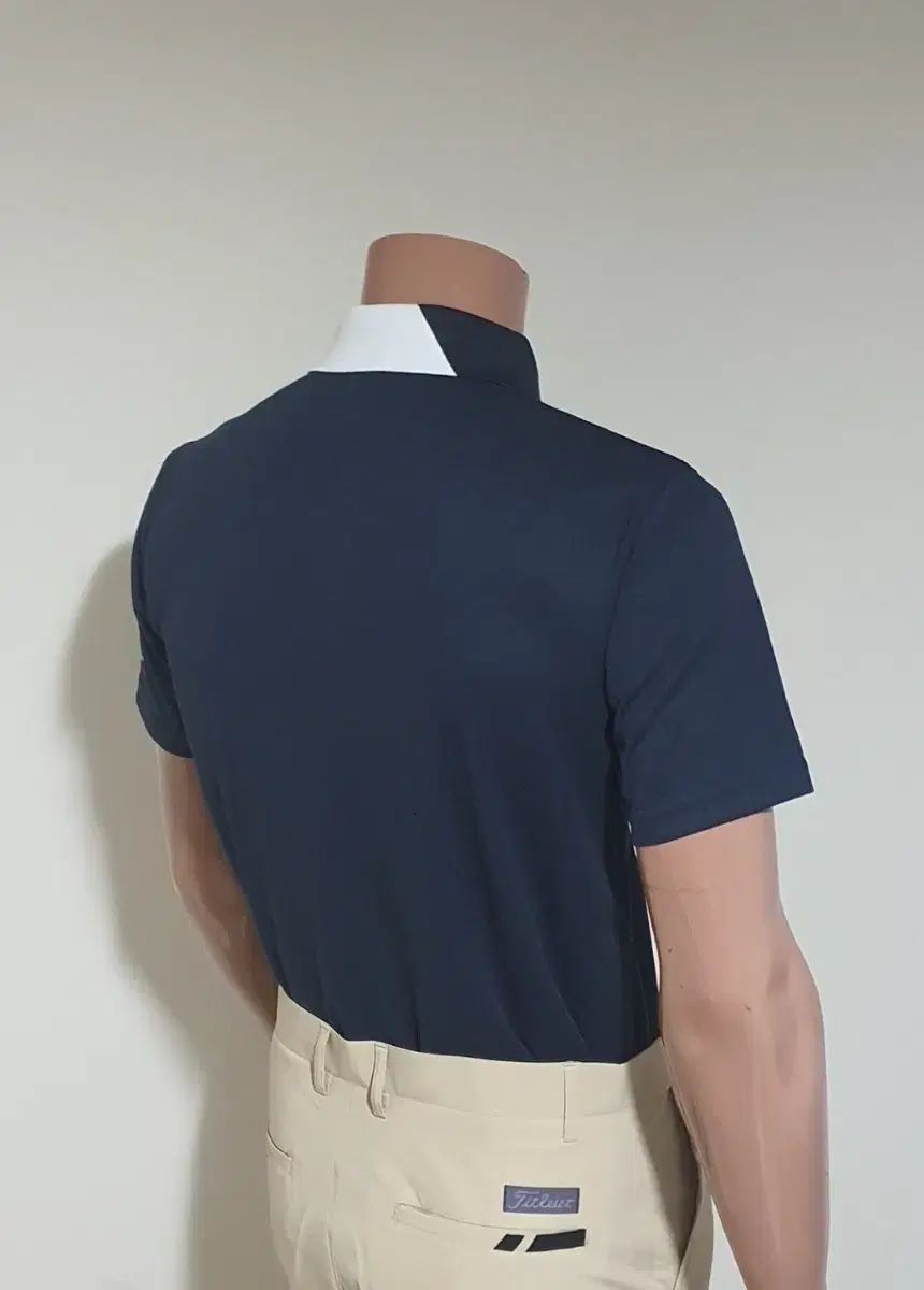 ゴルフウェア