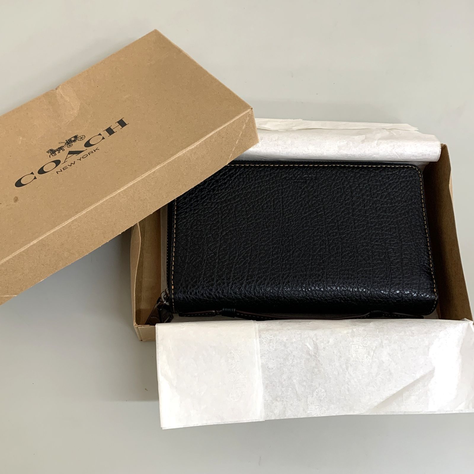 GT1【中古品】COACH コーチ セカンドバッグ 財布 レディース GT1【中古品】COACH コーチ セカンドバッグ 財布 レディース