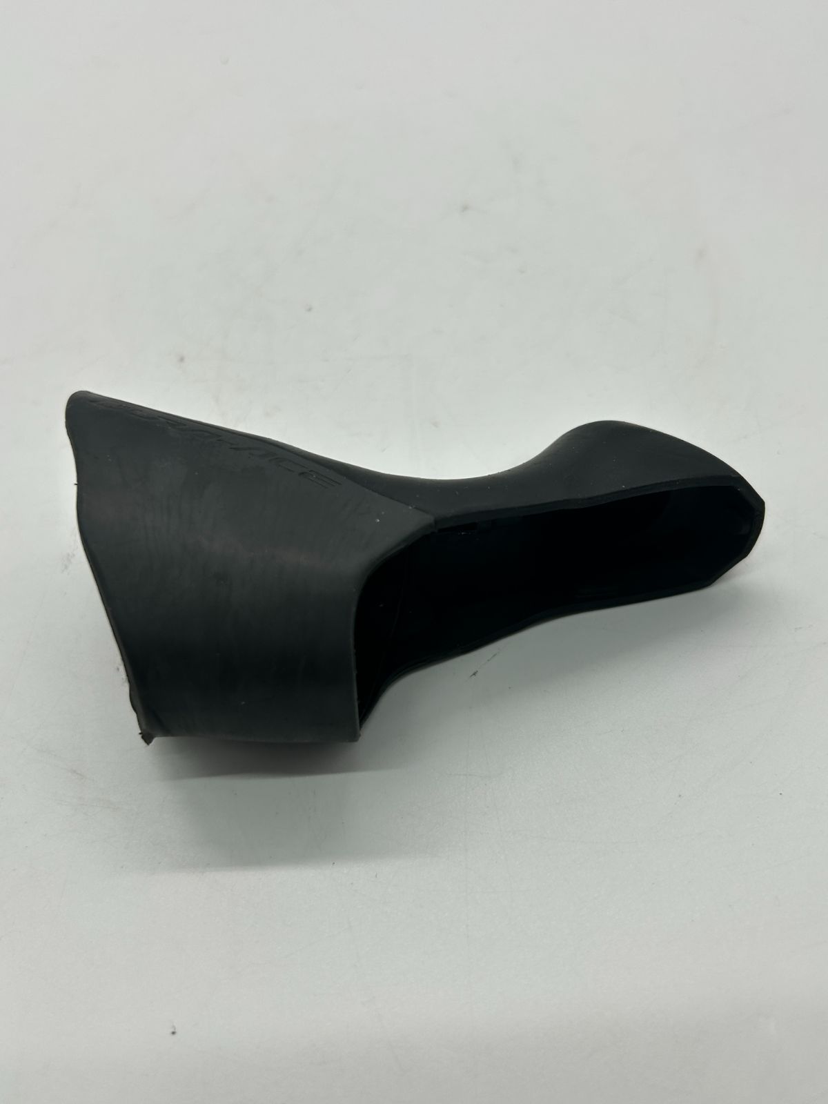 ST-9001 ブラケットカバー FAR and NEAR ブラケットカバー DURA-ACE ST-9001 – CS-MAVERICK