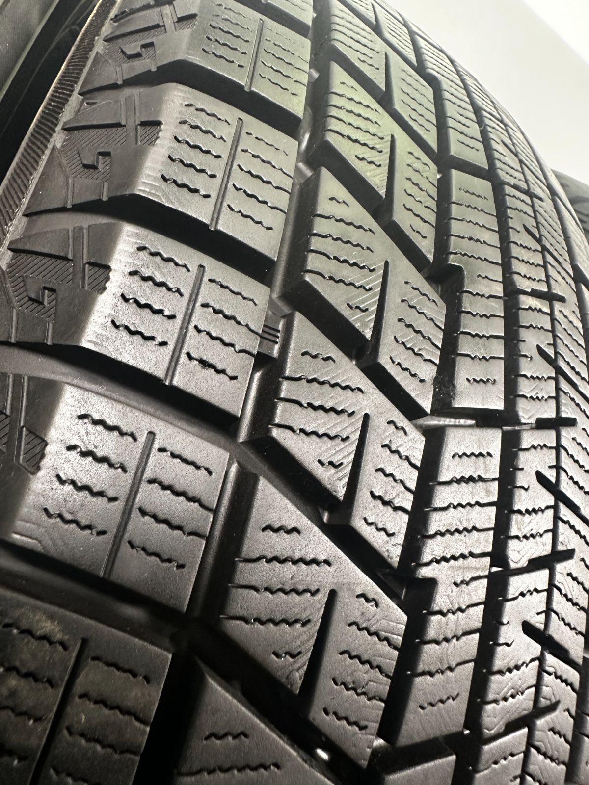送料無料☆165/65R14 ヨコハマ ICEGUARD IG60 2021～2022年製 4
