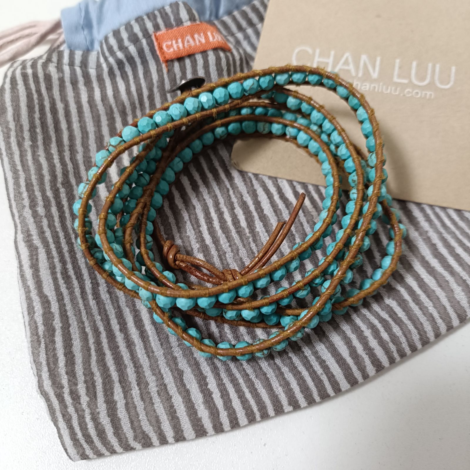 chan luu 4連ターコイズブレスレット