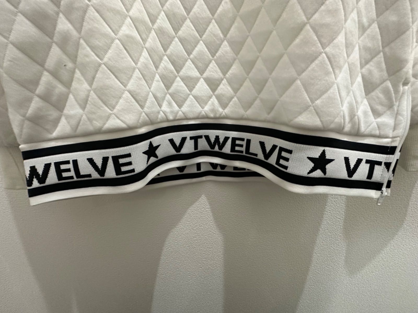 V12 キルティングスエットクルー QUILT CREW メンズXL 40%OFF】 V12 V-12 ゴルフ メンズ 長袖 キルティング スウェット