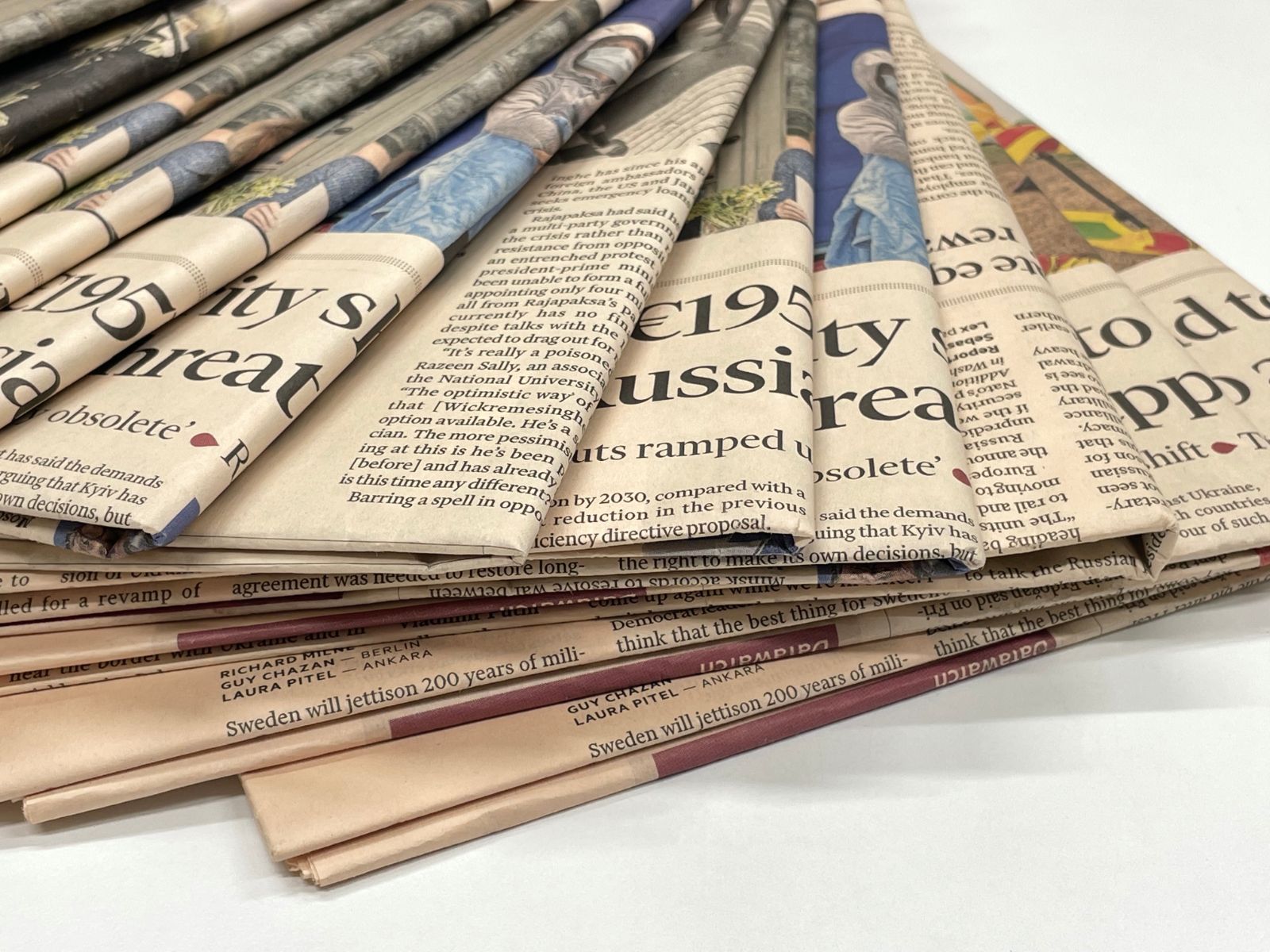 英字ラッピングペーパー500枚　英字新聞 Amazon | 包装紙-13028-英字新聞-A4 (A4・50枚入) 英字新聞