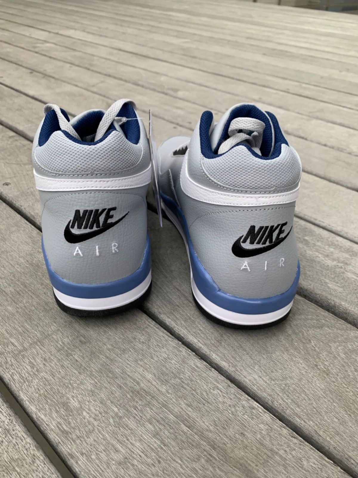 新品 27.5cm NIKE FLIGHT LEGACY グレー・ホワイト - メルカリ