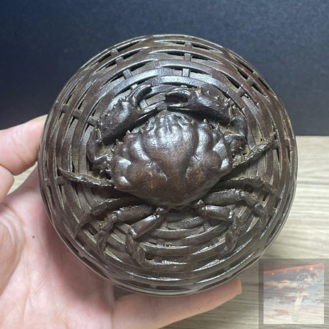 透かし彫り香炉 カニ 八方箱 香線 香挿 装飾品 工芸品 美術品