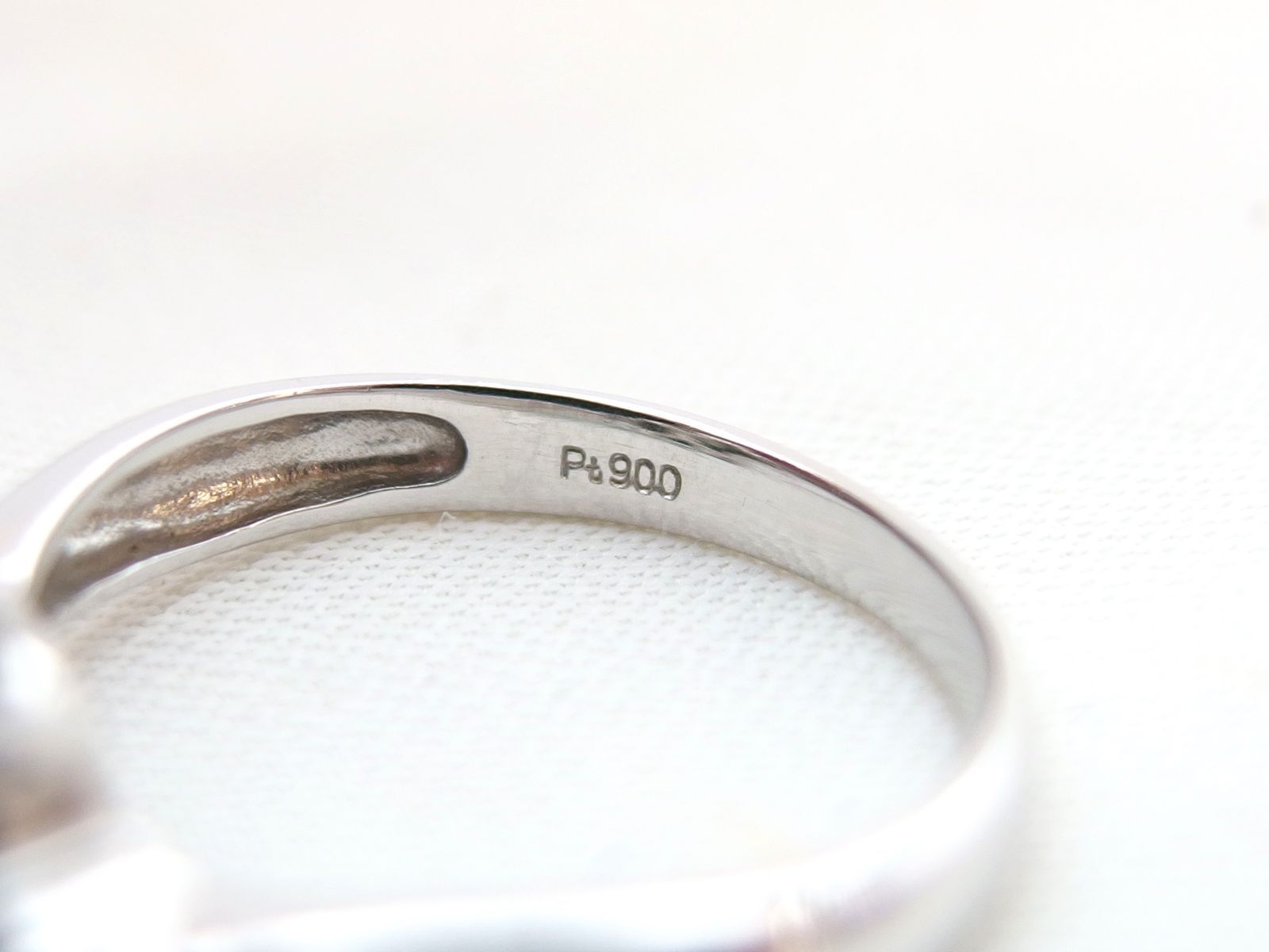 約10mm ダイヤ0.04ct
