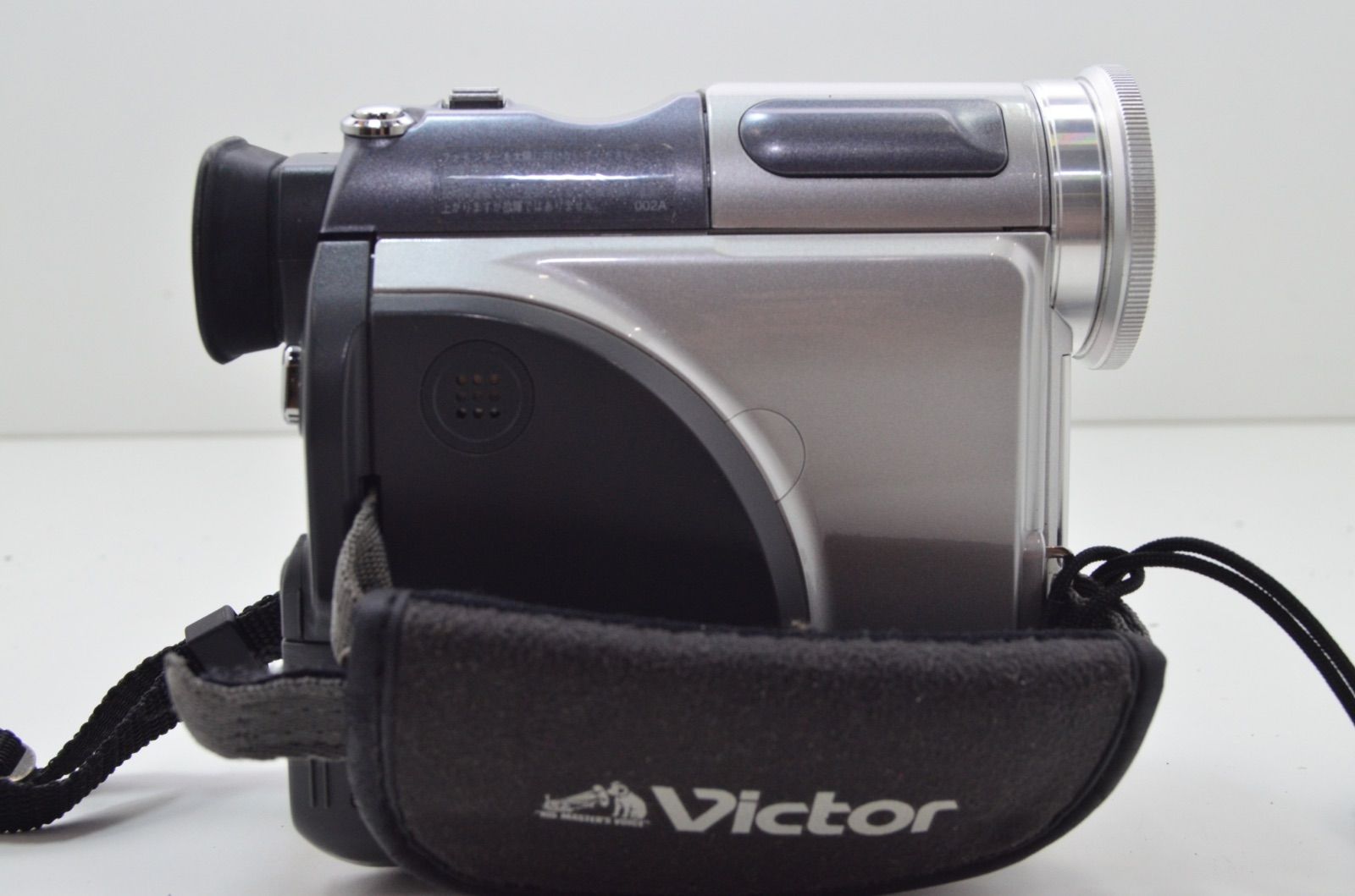 送料無料】 ビクター Victor GR-DZ7 デジタルビデオカメラ