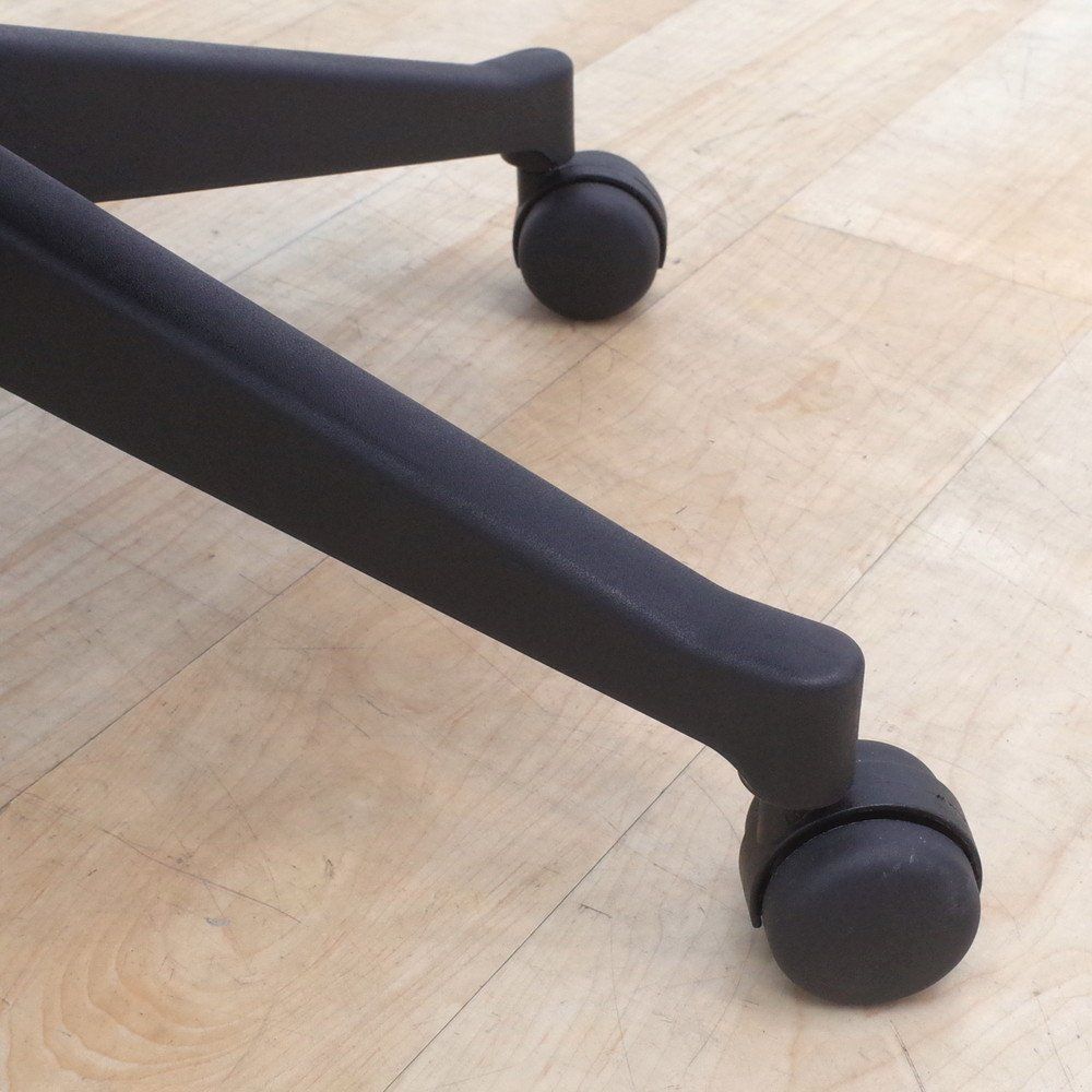 パソコンチェア ロッキング