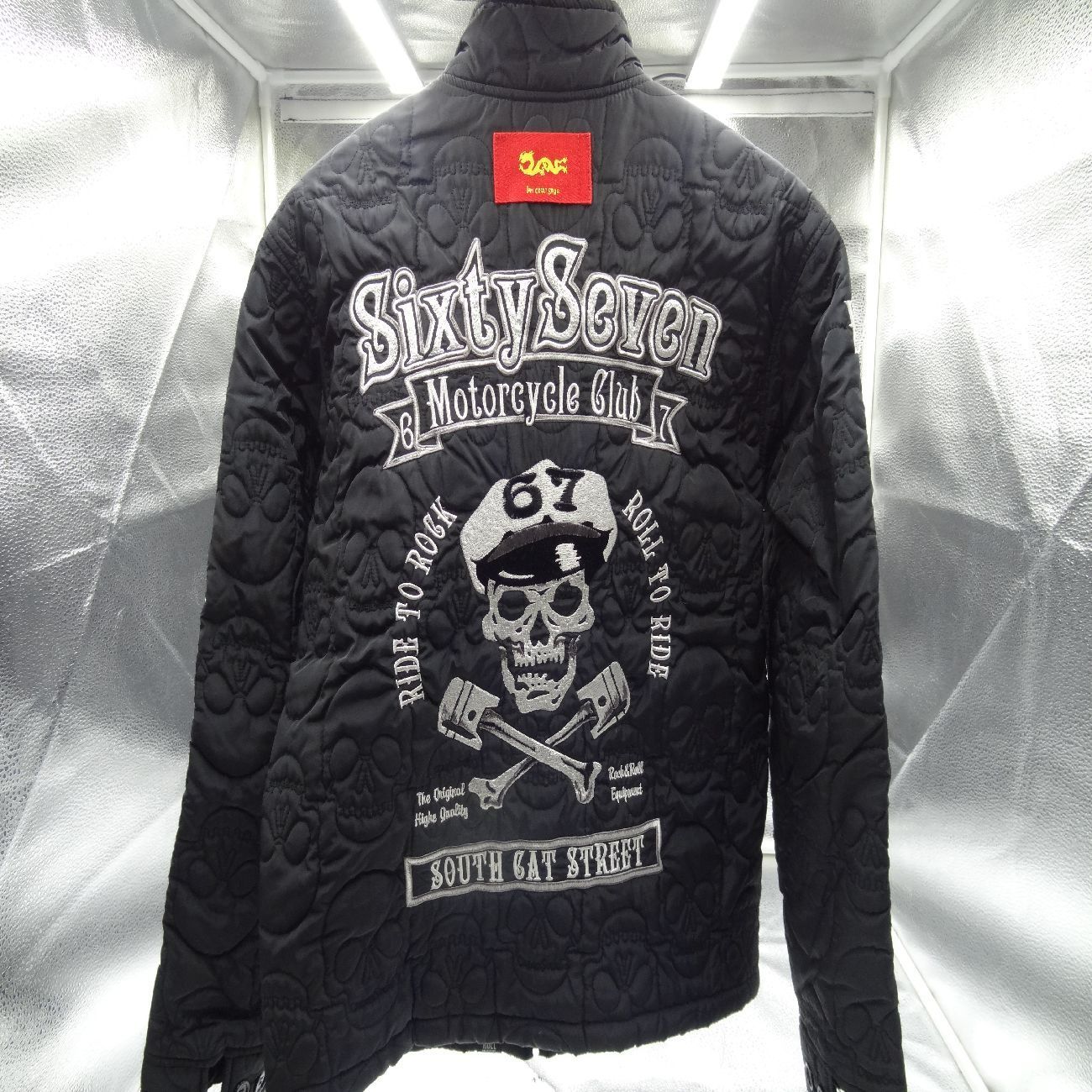 クリーニング済 CREAMSODA キルティングジャケット 刺繍 メンズ Mサイズ 着丈58 袖丈58 身幅50