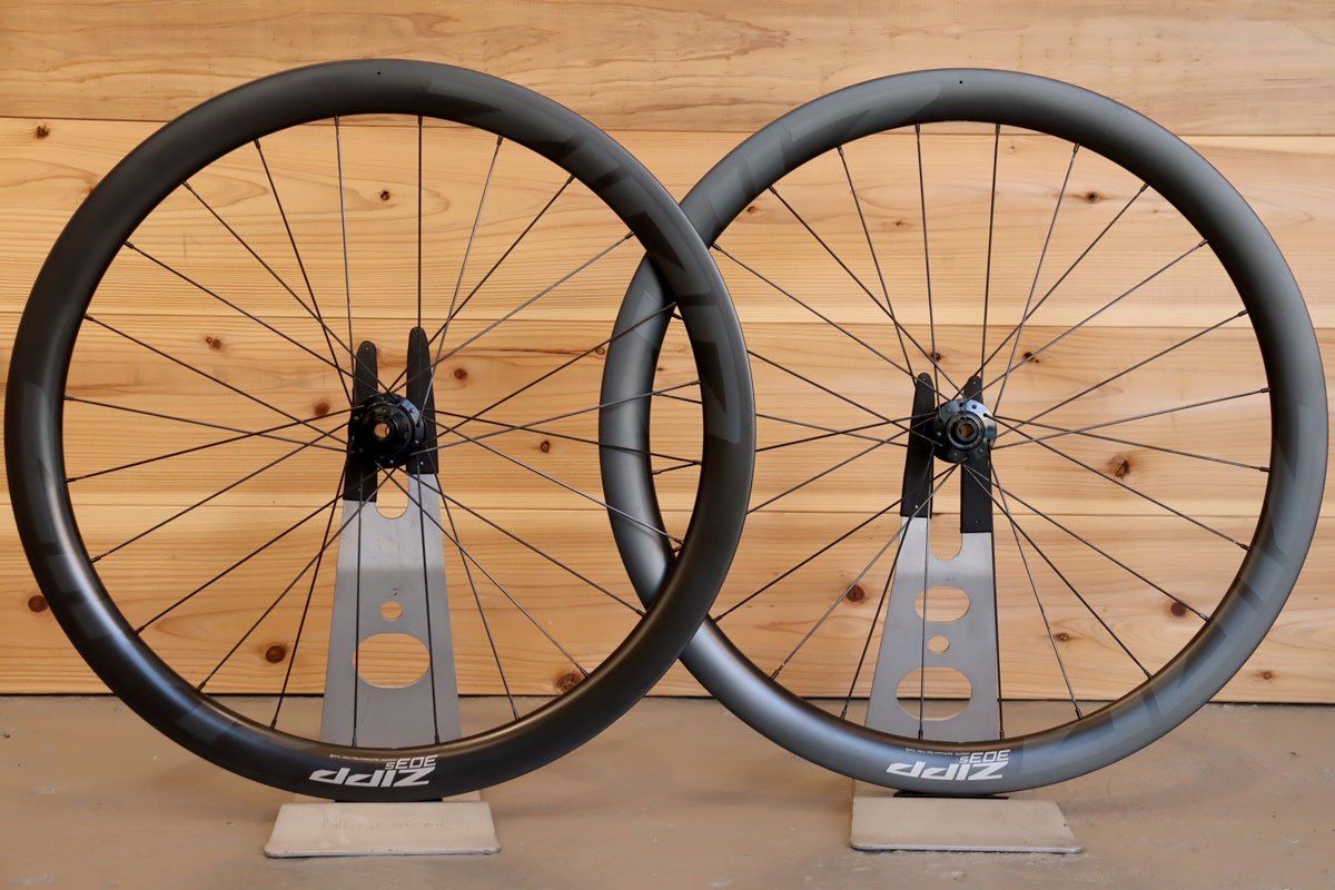ジップ ZIPP 303S Disc フックレス カーボン クリンチャー