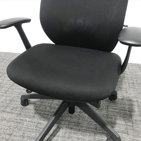 オカムラ サブリナ エクストラハイバック ヘッドレスト付 オフィス