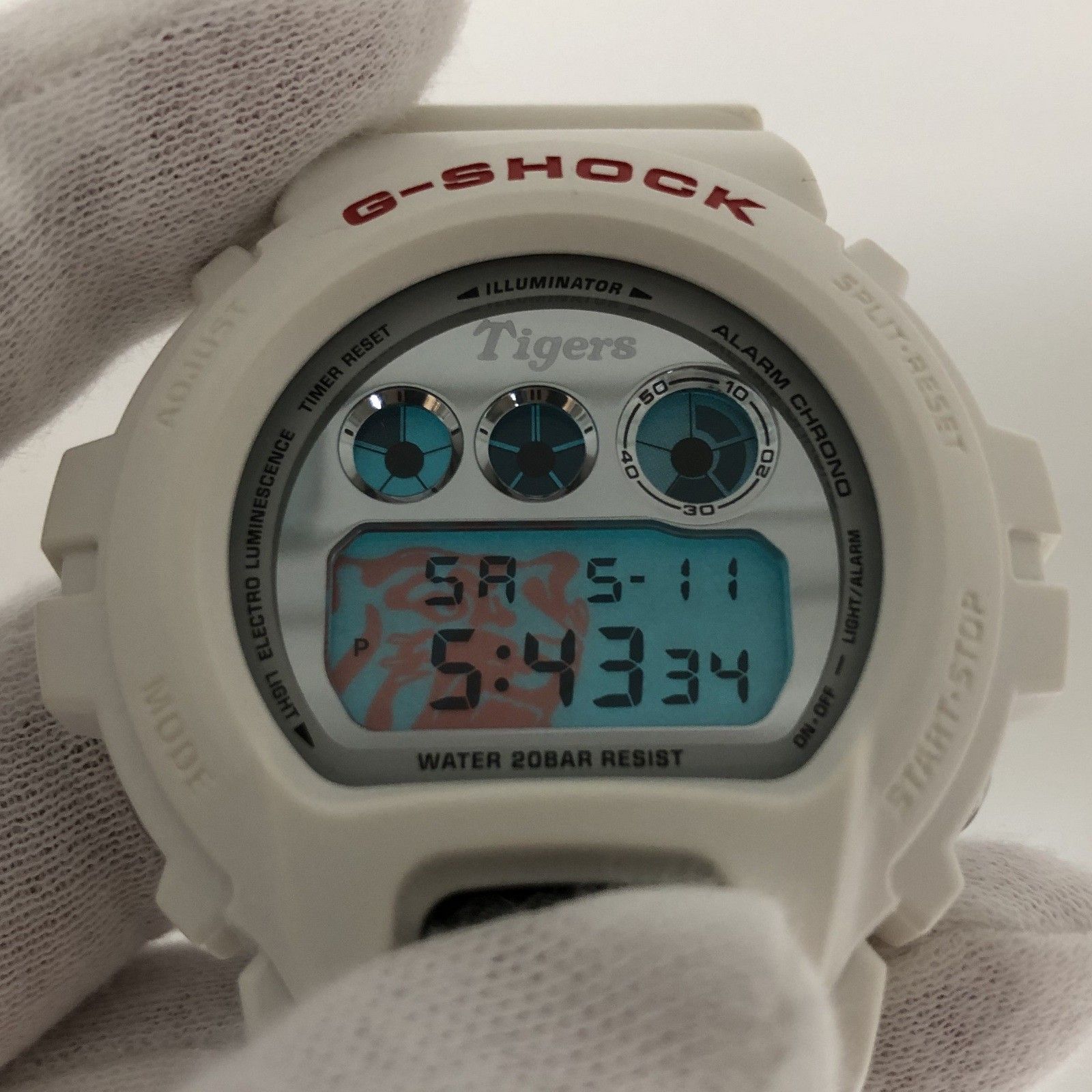 G-SHOCK 阪神タイガースモデル ホワイト G-SHOCK ジーショック CASIO カシオ 腕時計 DW-6900BTG-7JR 阪神