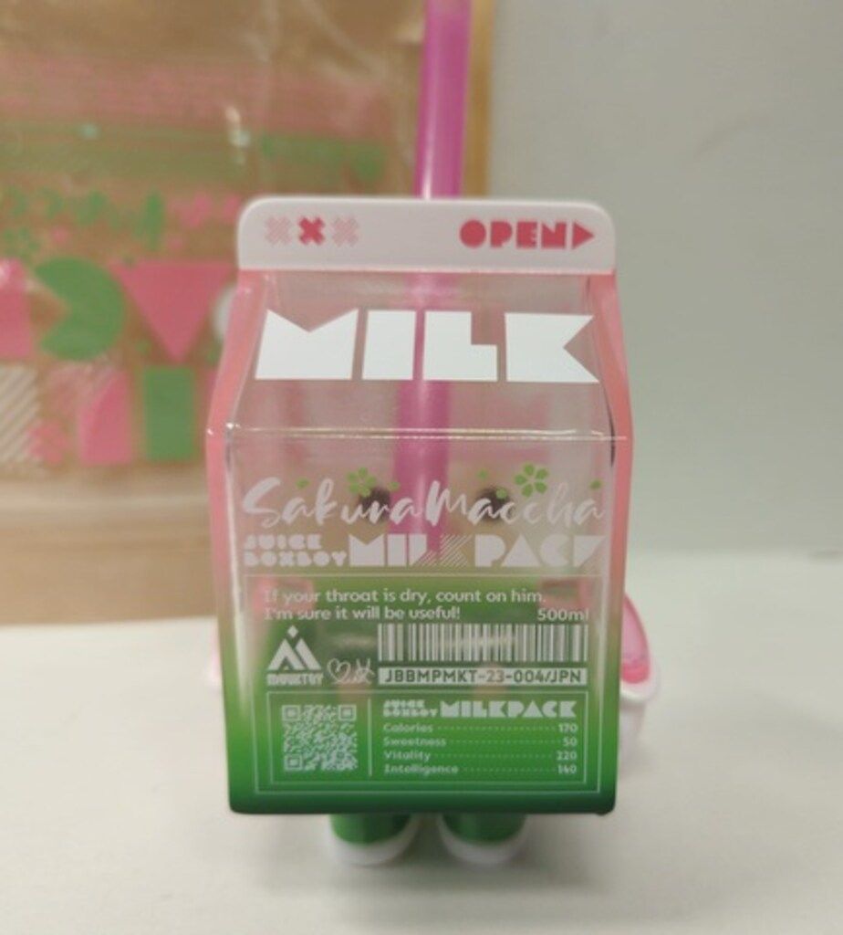 ジュースボックスボーイ　ミルクパック　桜抹茶 Amazon.co.jp: ジュースボックスボーイ ジュースボーイ MUUKTOY