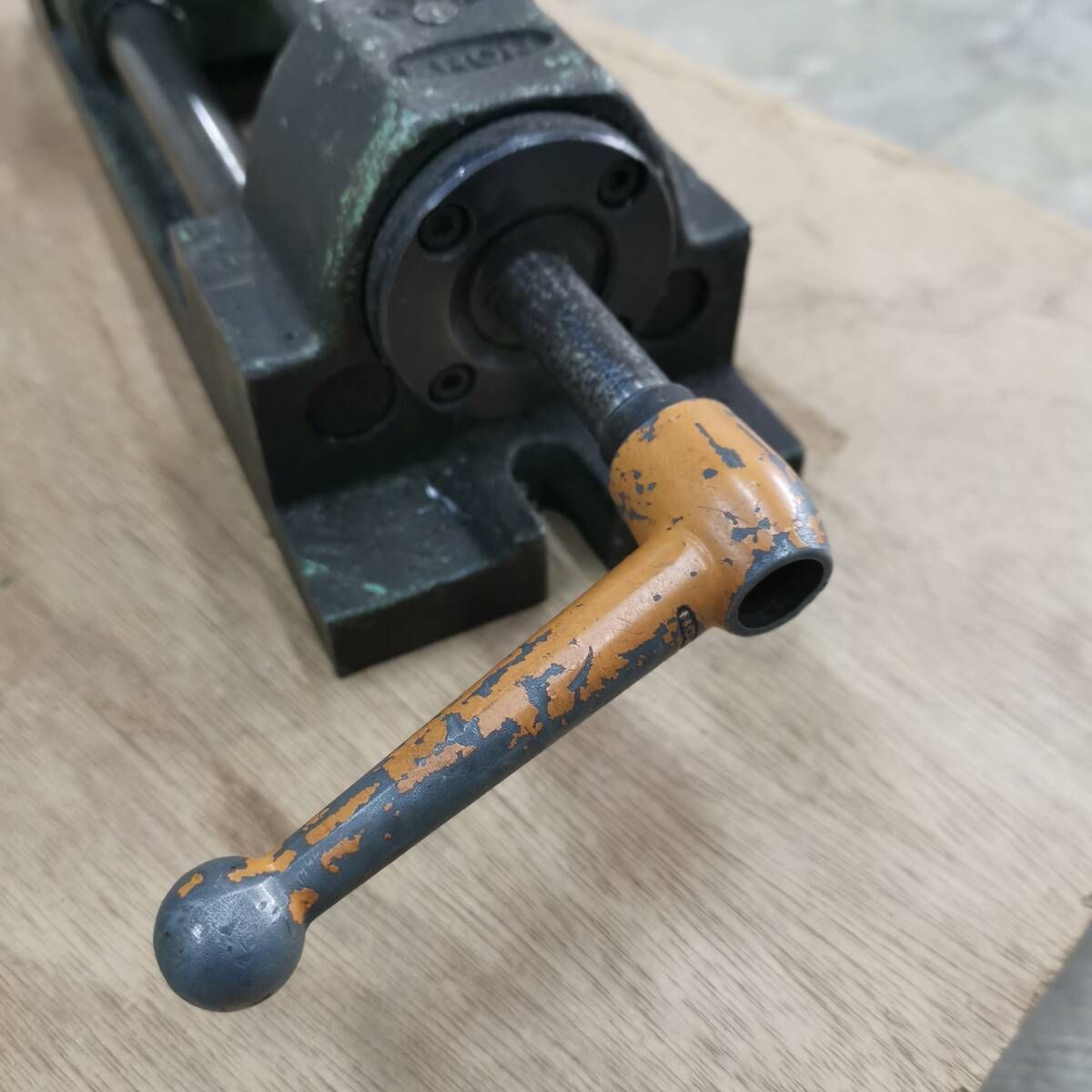 口開113mm 重量9.3kg