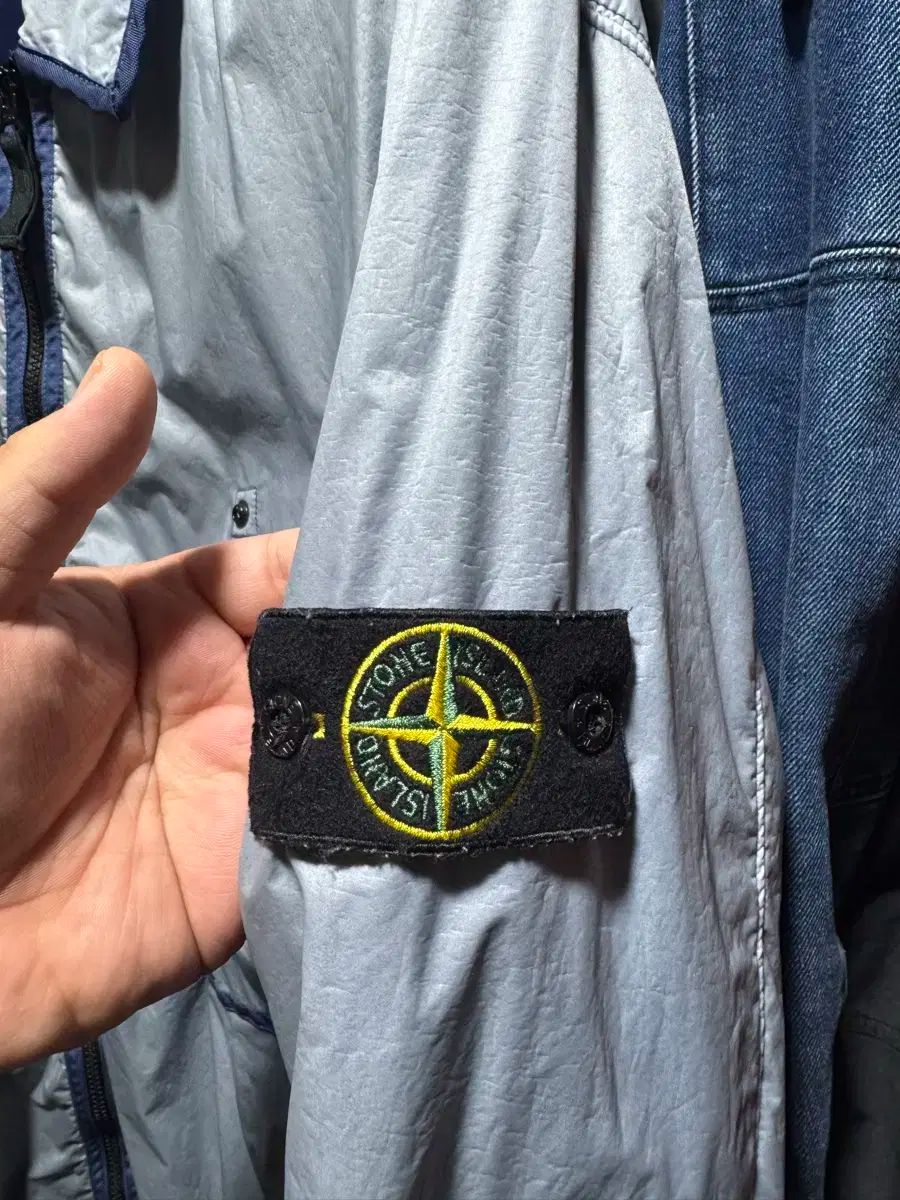 オーバーサイズシャツ