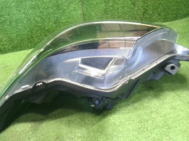 eKクロススペース 4AA-B35A 左ヘッドランプ 左ヘッドライト 助手席側